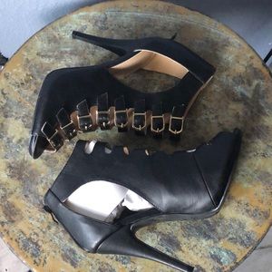 Forever black high hills